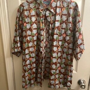 Reyn Spooner Brown and Green Casual Button Down Shirt